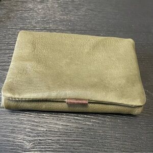 Rugged Hide Australia Olive Green Tri-Fold Leather Wallet